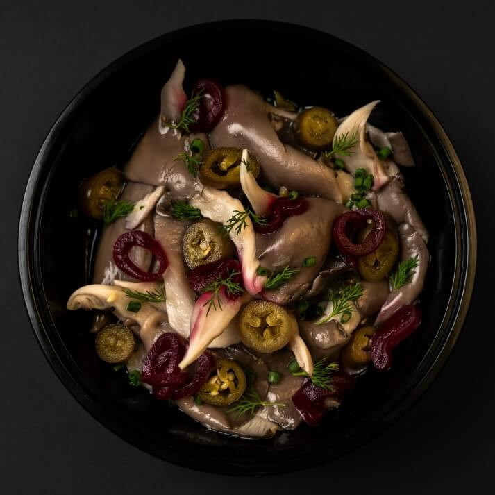 Մարինացված կախասունկ հալափենիոյով 